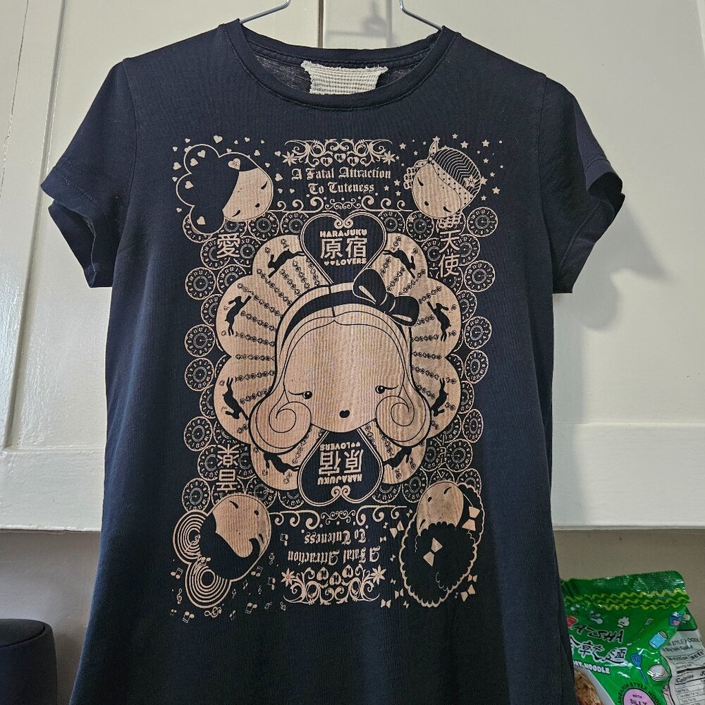 Rare Gwen Stefani Harajuku Lovers Y2K graphic fitted tee